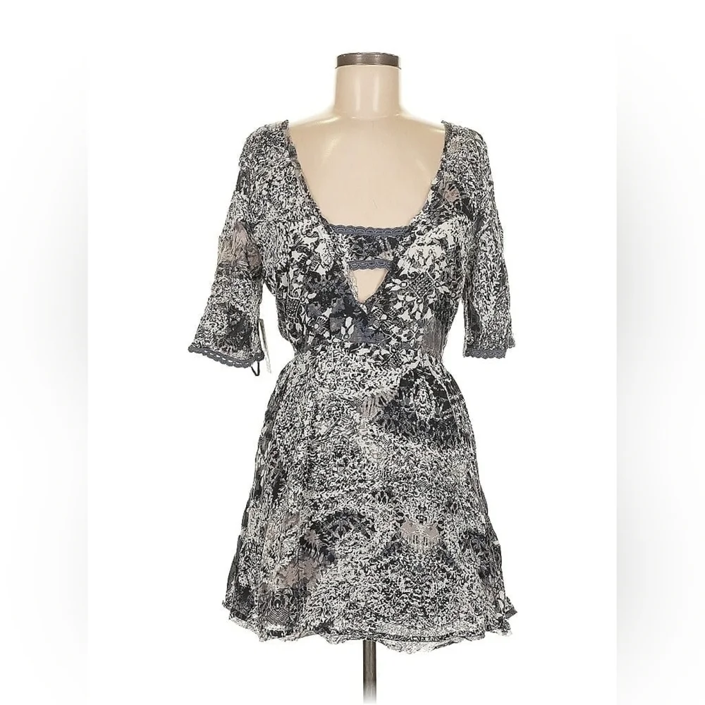 Free People Love Birds Printed Tunic Mini Dress – Size M – NWT
